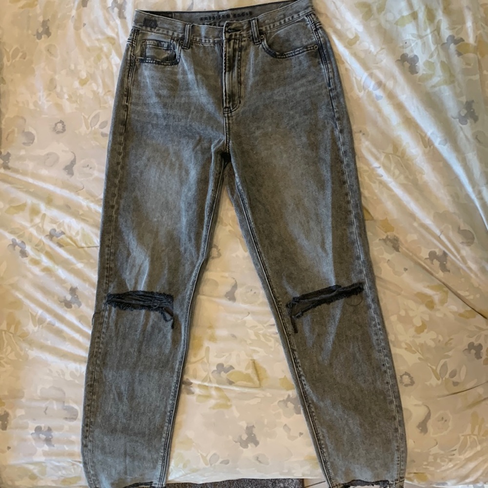 American Eagle Grey Jeans